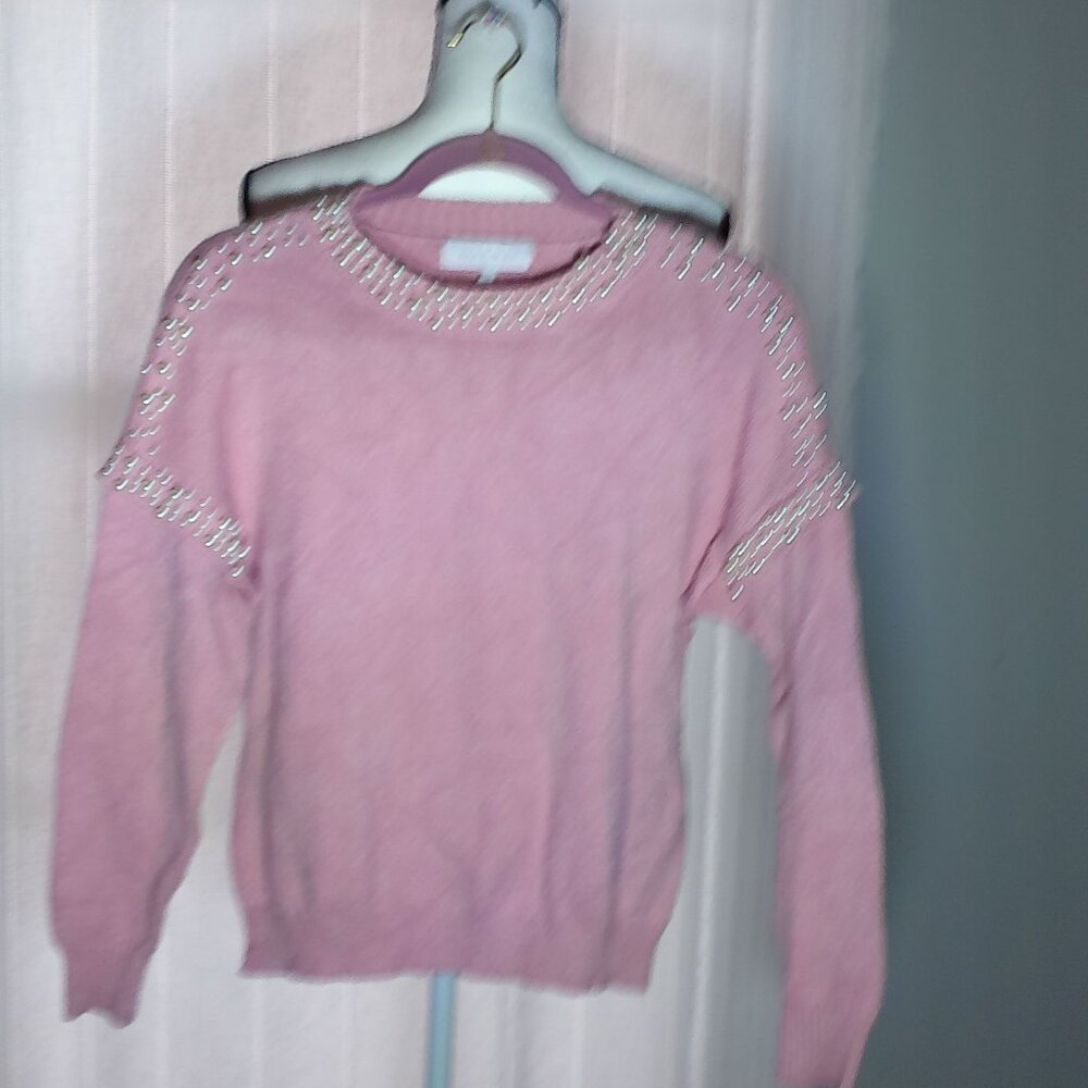 ALLY MAI NWOT Long Sleeve Scoop Neck Pink w/ Pearl Accents Sweater L